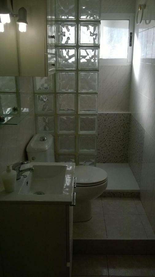 Atico Centrico Junto A La Playa Apartment อาลิกันเต ภายนอก รูปภาพ